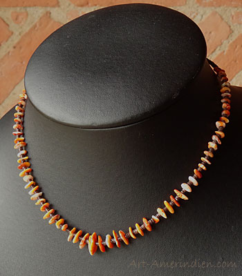 collier amérindien Santo Domingo ras de cou en perles eishi de spinny Oyster et coquillage